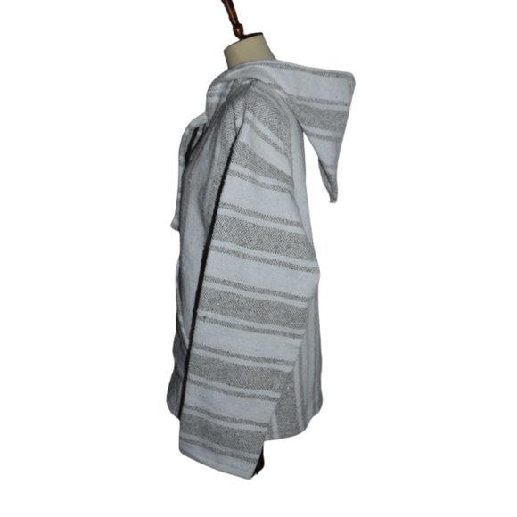 Earthbound trading Co. Baja Pullover With Hood NWT - Picture 2 of 7